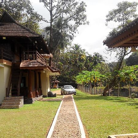 7Th Heaven Resorts Kochi Екстериор снимка