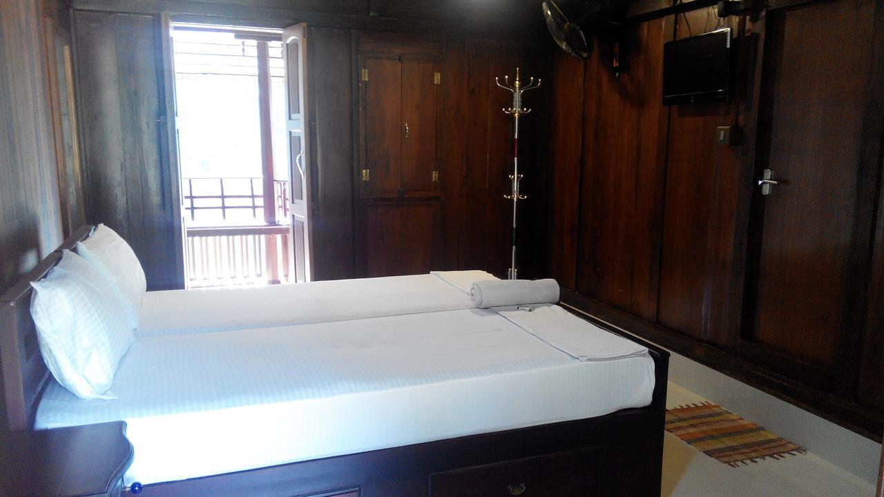 7Th Heaven Resorts Kochi Стая снимка