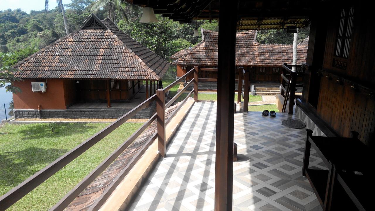 7Th Heaven Resorts Kochi Екстериор снимка
